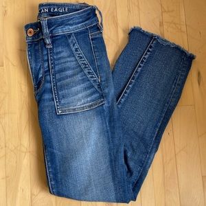 American eagle jeans with cool pockets!